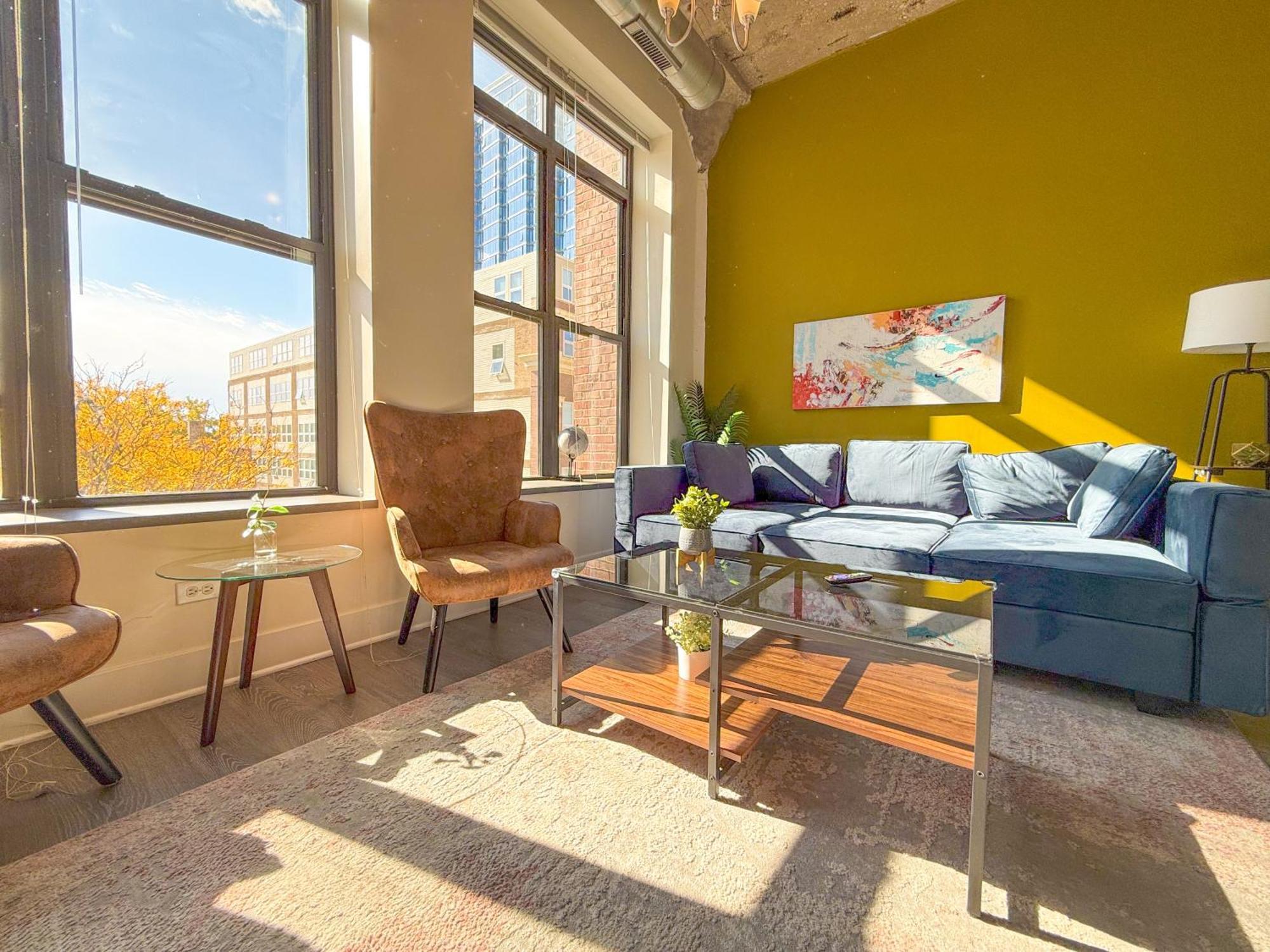 Mccormick Place 2Br Stylish Suite With Optional Parking And Gym For Up To 8 Guests Near Soldier Field And Grant Park Chicago Exteriör bild